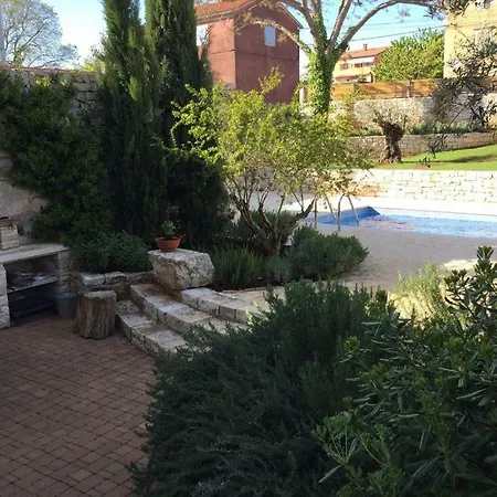 Hébergement de vacances Sterna